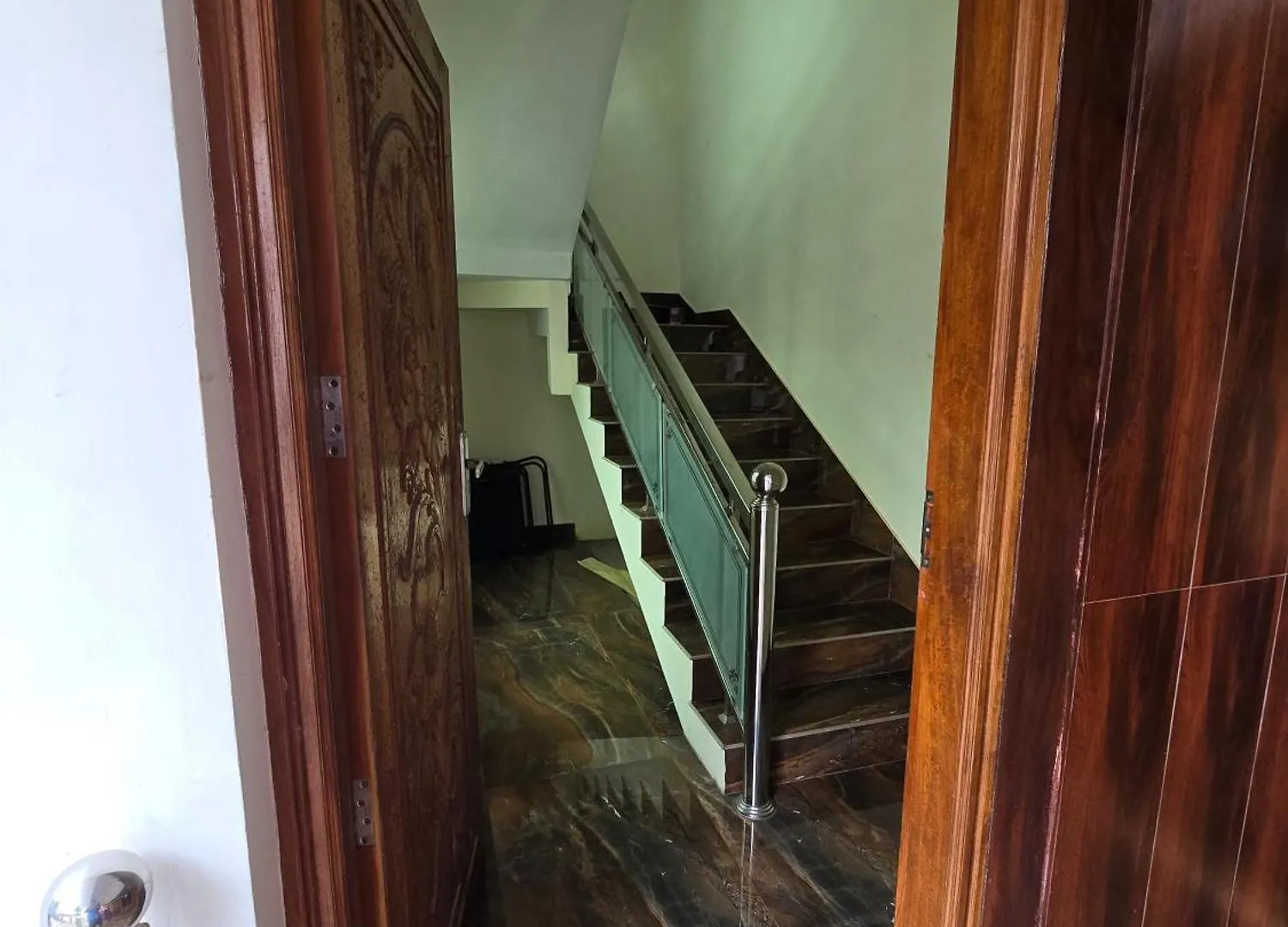 Vila Madhava Saras Varkala 0*,